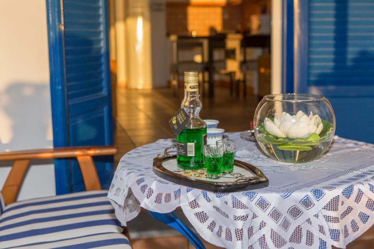 Nicki'S House Apartment Agia Anna  Bagian luar foto